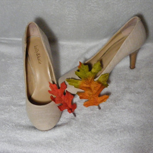 Kelly&Katie Shoes Tan Size 10 EUC - Picture 4 of 12